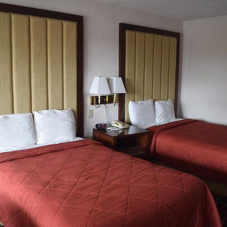 Landmark Inn Hartsville Buitenkant foto