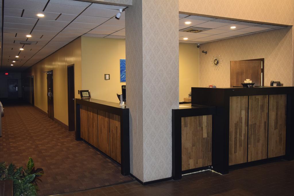 Landmark Inn Hartsville Buitenkant foto