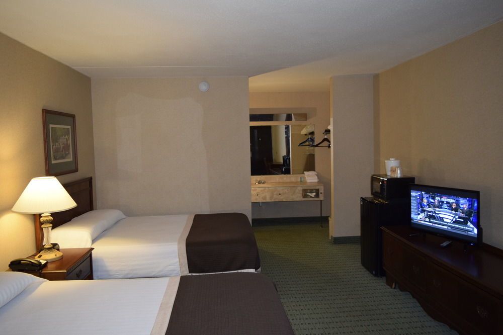 Landmark Inn Hartsville Buitenkant foto
