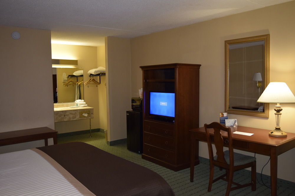Landmark Inn Hartsville Buitenkant foto