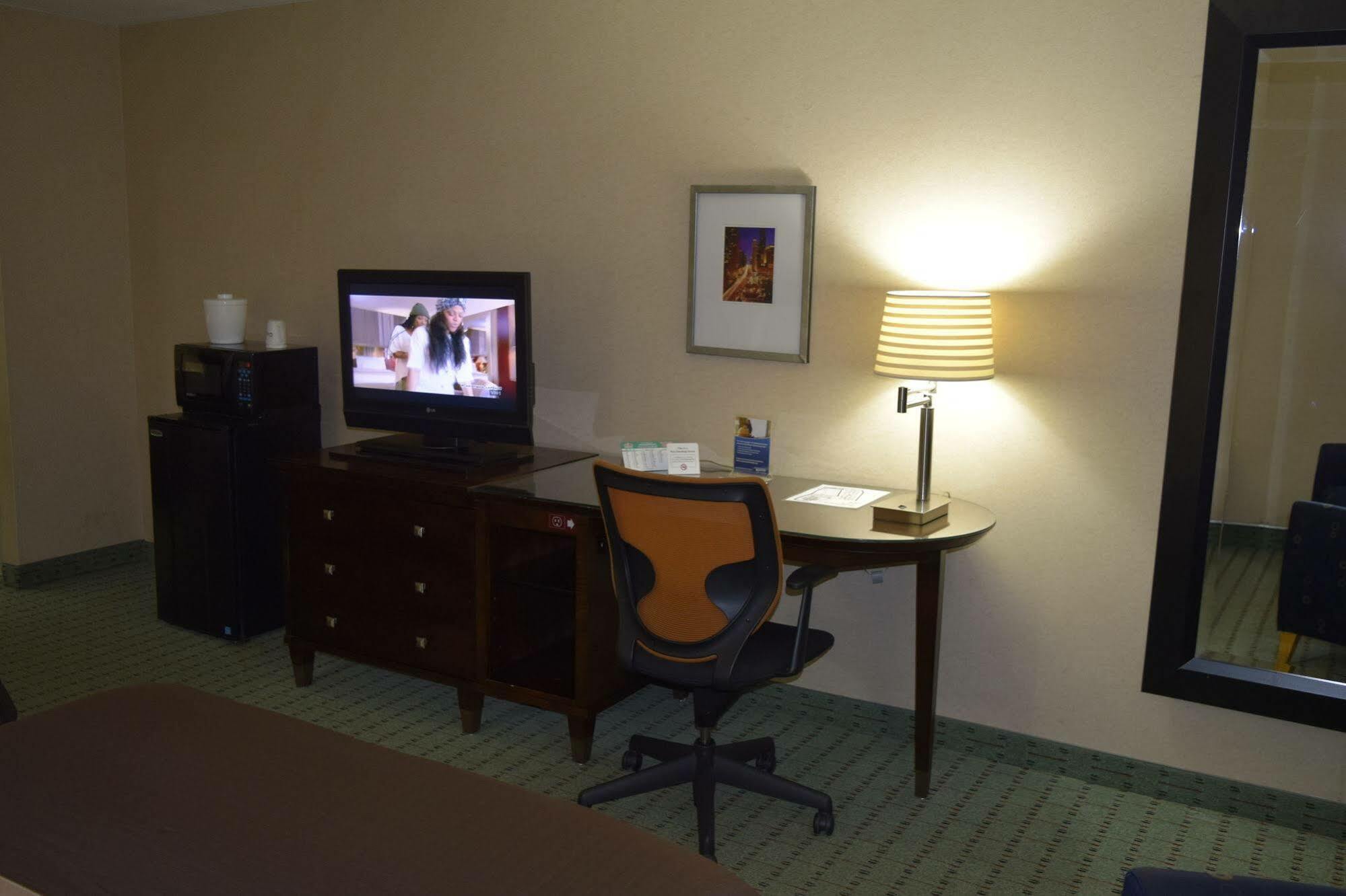 Landmark Inn Hartsville Buitenkant foto